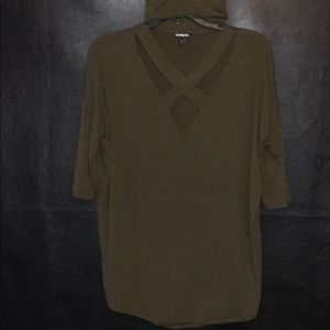 EXPRESS green criss cross mock neck 3/4 sleeve top